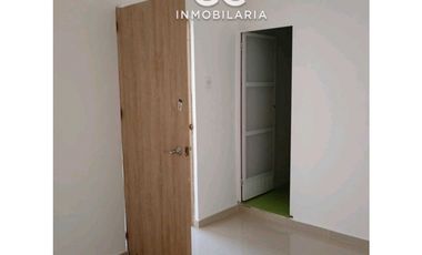 Se arrienda casa 2 pisos Barrio los robles