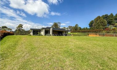 Casa Finca Independiente en El Retiro, Vereda El Portento