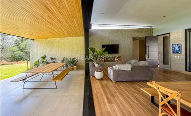 Casa Finca Independiente en El Retiro, Vereda El Portento