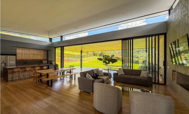 Casa Finca Independiente en El Retiro, Vereda El Portento