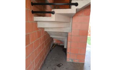 CASA EN VENTA CANDELARIA VILLA GORGONA URBANIZACIÓN BELO HORIZONTE   