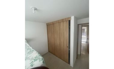 Urbanizacion San Jose De Los Cambulos MZ E Apto 323