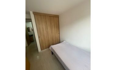 Urbanizacion San Jose De Los Cambulos MZ E Apto 323