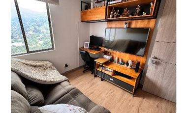 EN SABANETA, LOMA DE SAN JOSE, TRANQUILO, CERCA AL CEIPA