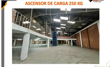 ARRIENDO BODEGA DE 1.460 M2 EN  PALOQUEMAO