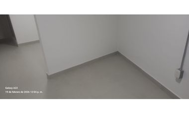APARTAESTUDIOS / BASE AEREA / INCLUYE SERVICIOS / NORTE