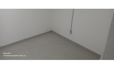 APARTAESTUDIOS / BASE AEREA / INCLUYE SERVICIOS / NORTE