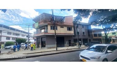 APARTAESTUDIOS / BASE AEREA / INCLUYE SERVICIOS / NORTE