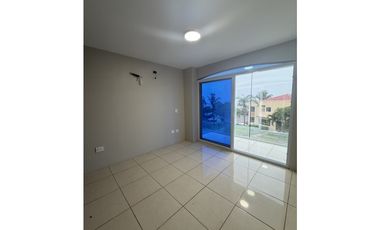 En venta casa en urbanizacion de lujo Manta