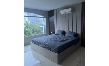 En venta casa en urbanizacion de lujo Manta