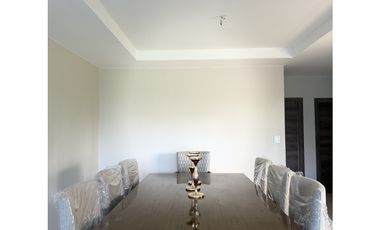 En venta casa en urbanizacion de lujo Manta