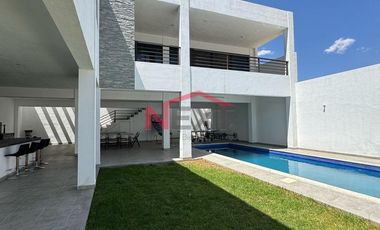 SE VENDE QUINTA CON JARDIN Y ALBERCA EN TORRECILLAS Y RAMONES