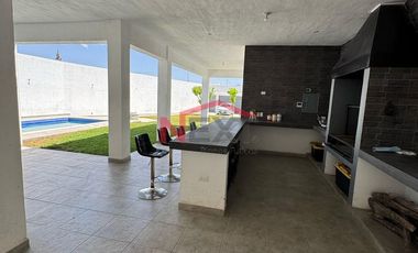 SE VENDE QUINTA CON JARDIN Y ALBERCA EN TORRECILLAS Y RAMONES