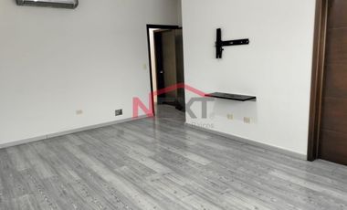 Casa en venta frente a parque en Privanzas del Campestre