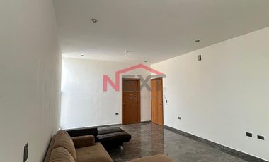 Venta Casa con 4 recamaras, una en planta baja y cocina integral incluida, Las Huertas Residencial, Arteaga