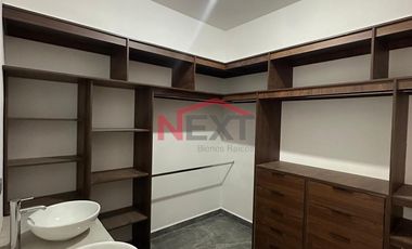 Venta Casa con 4 recamaras, una en planta baja y cocina integral incluida, Las Huertas Residencial, Arteaga