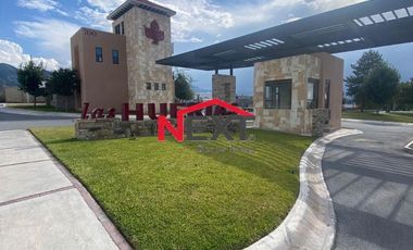 Venta Casa con 4 recamaras, una en planta baja y cocina integral incluida, Las Huertas Residencial, Arteaga