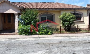 Casa en venta de 1 planta en calle privada