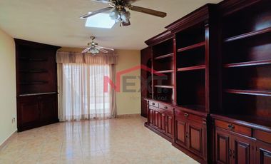 Casa en venta de 1 planta en calle privada