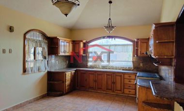 Casa en venta de 1 planta en calle privada