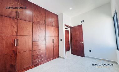 Casa en Fraccionamiento Lomas de Ahuatlán