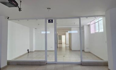 VENTA BODEGA COMERCIAL A UNA CUADRA DEL JARDIN DE SAN MARCOS BI