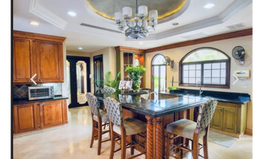 CASA EN COSTA DEL ESTE MANSION 1337M2 CON PISICNA BALMORAL