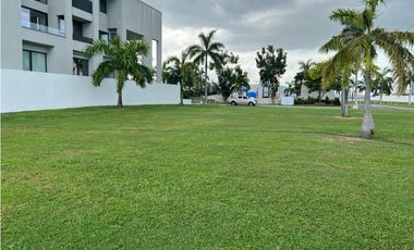 Se Vende Lote en Ocean Reef Island (800 m2)