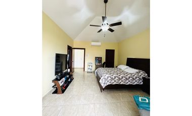 CASA EN ALQUILER PALMERAS DEL ESTE