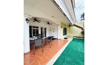 CASA EN ALQUILER PALMERAS DEL ESTE