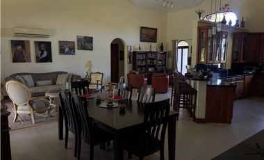 SAN CARLOS / SAN JOSE / EL HARINO / 1700M / 3 HABITACION / TERRAZA