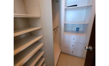 Se Alquila Apto.en Ave Balboa, Grandbay