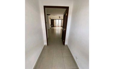 ALQUILER CASA DE 306 MT2 , OPORTUNIDAD UNICA , EN CONDADO DEL REY LT.