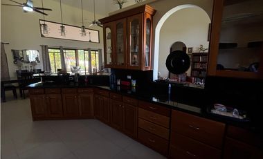 VENTA DE CASA 1700M EN EL HARINO SAN CARLOS SAN JOSE DE 3 HABITACIONES