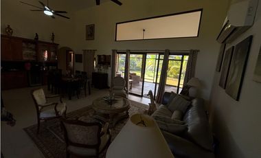 VENTA DE CASA 1700M EN EL HARINO SAN CARLOS SAN JOSE DE 3 HABITACIONES