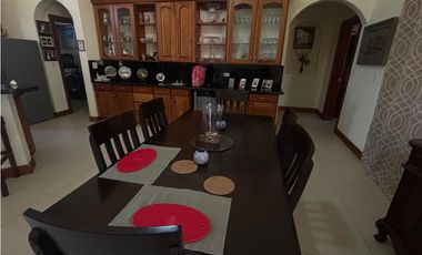 VENTA DE CASA 1700M EN EL HARINO SAN CARLOS SAN JOSE DE 3 HABITACIONES