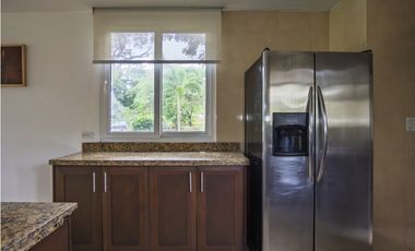 REMATE:VENTA DE CASA EN ANCON , PH TUCAN COUNTRY