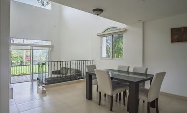 REMATE:VENTA DE CASA EN ANCON , PH TUCAN COUNTRY