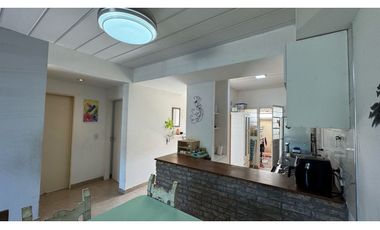 Venta depto 4 Amb Barrio cerrado Hogar obrero- Paso Del Rey