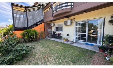 Venta depto 4 Amb Barrio cerrado Hogar obrero- Paso Del Rey