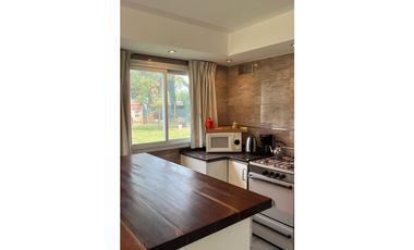 VENTA - 2 Casas 3 ambientes sobre gran lote, ideal renta - La Caleta