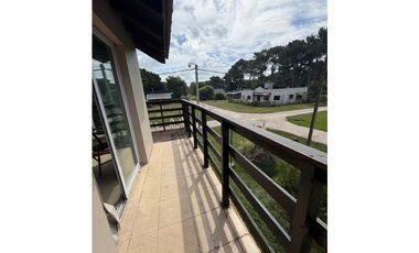 VENTA - 2 Casas 3 ambientes sobre gran lote, ideal renta - La Caleta