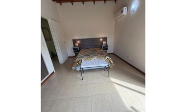 VENTA - 2 Casas 3 ambientes sobre gran lote, ideal renta - La Caleta