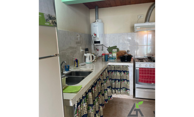 2 CASAS Calle 25 e/ 30 y 32