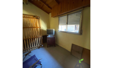 2 CASAS Calle 25 e/ 30 y 32