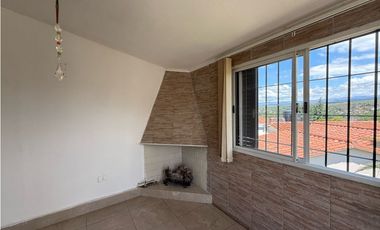 ALQUILER ANUAL CASA + DEPARTAMENTO EN MIGUEL MUÑOZ- VILLA CARLOS PAZ