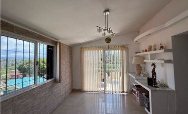 ALQUILER ANUAL CASA + DEPARTAMENTO EN MIGUEL MUÑOZ- VILLA CARLOS PAZ