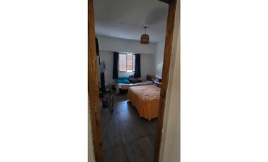 Se vende linda casa de 3 amb en Otamendi