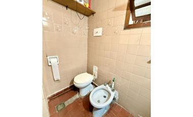 LATORRE PROP. ALQUILA 12 MESES CHALET EN PARQUE CAMET