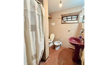 LATORRE PROP. ALQUILA 12 MESES CHALET EN PARQUE CAMET